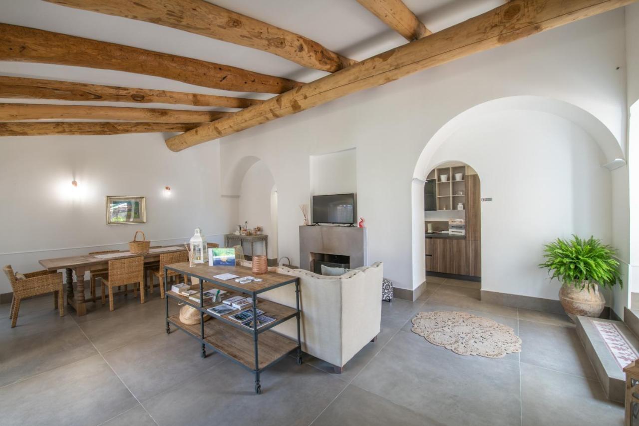 B&B Casa Franco Paestum Bagian luar foto